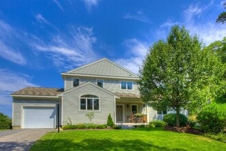 Building Photo - 9 Aspen Rd