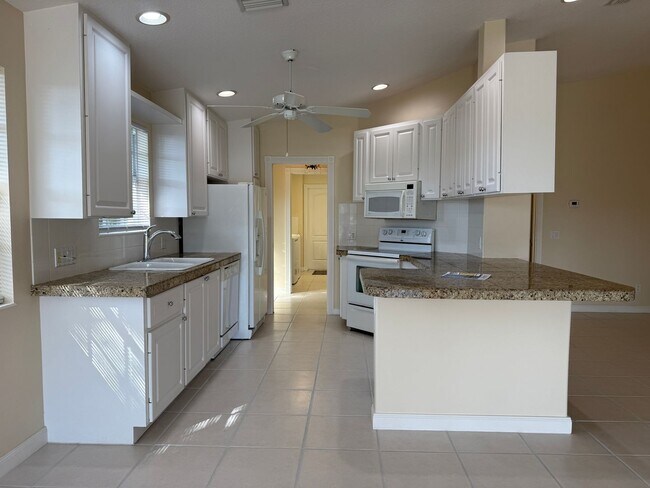 Foto del edificio - Elegant 2 Bedroom 2 Bath Villa Villagewalk in Palmer Ranch