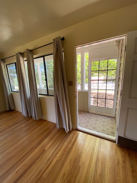 Foto del edificio - 10707 Oak Creek Dr