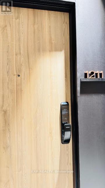 Photo du bâtiment - 1 Fairview Rd E