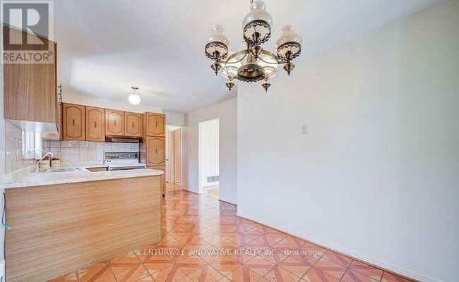 Building Photo - 9 Capstan Ct