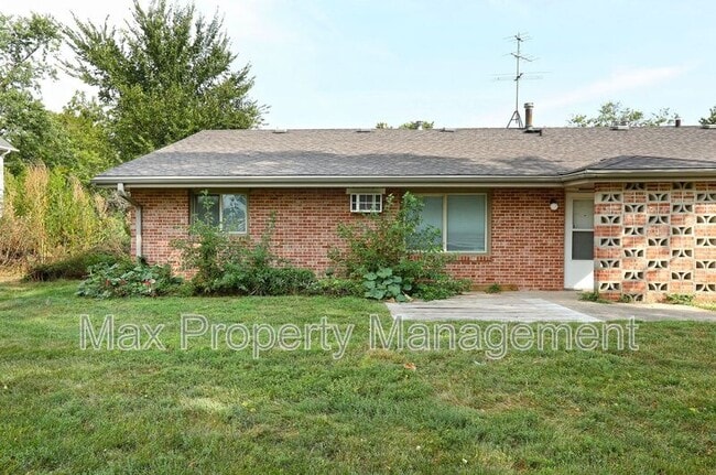 Building Photo - 530 Laurel St