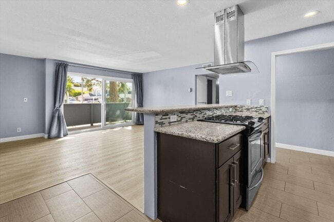 Building Photo - 2411 Prospect Ave