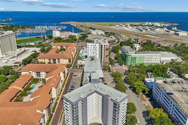 Foto del edificio - 470 3rd St S