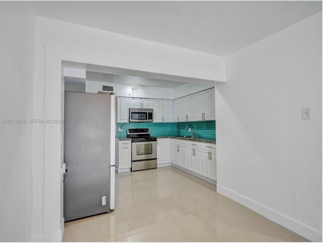 Foto del edificio - 9494 SW 39th St