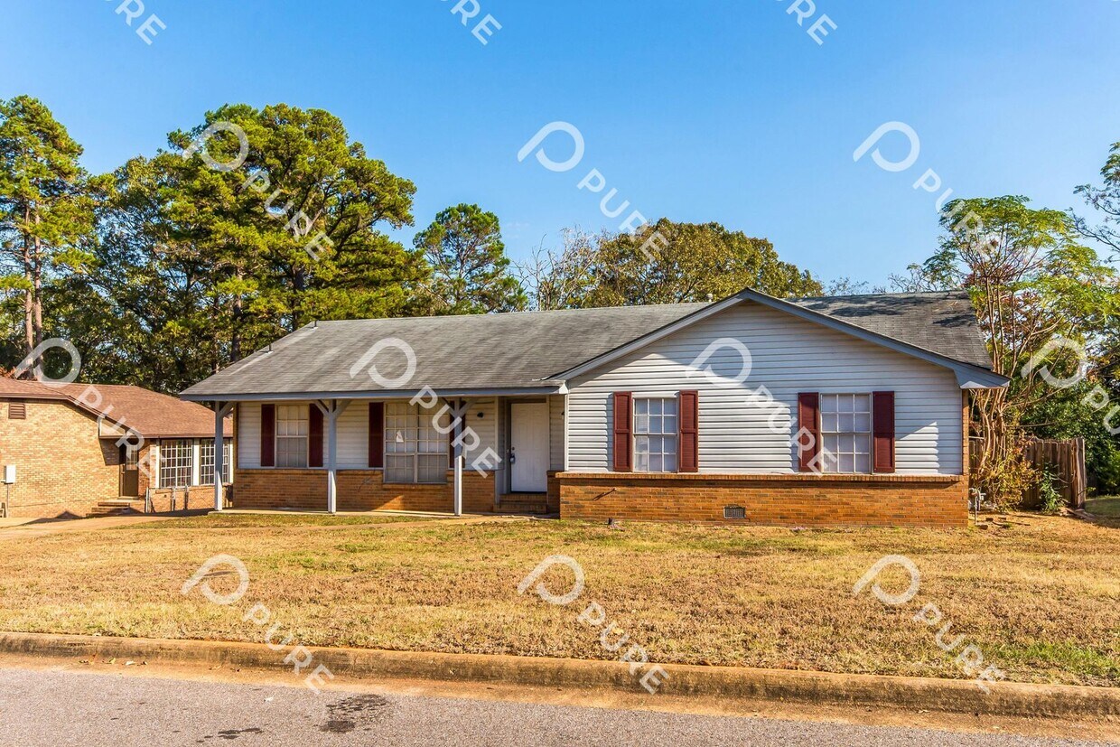 470 Redbud Rd, Millbrook, AL 36054 House Rental in Millbrook, AL