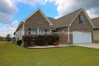 Building Photo - 485 Oak Leaf Cir