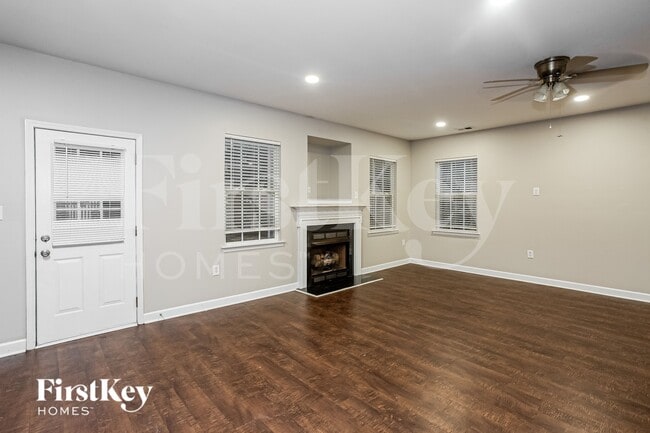 Building Photo - 4204 High Shoals Dr