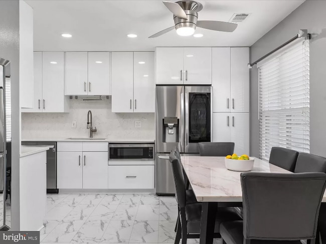 Photo - 14707 Southwarke Pl Townhome