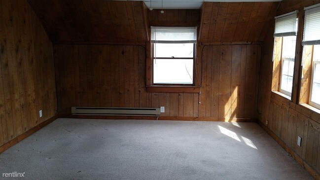 Building Photo - 2408 Brown St