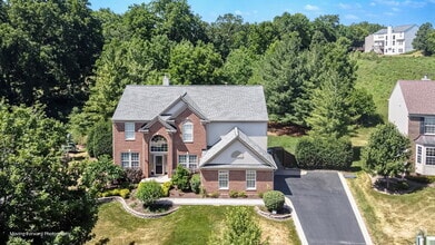 Building Photo - 2681 Connolly Ln