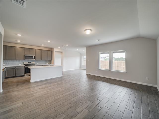 Foto del edificio - 3309 Riverlawn Dr