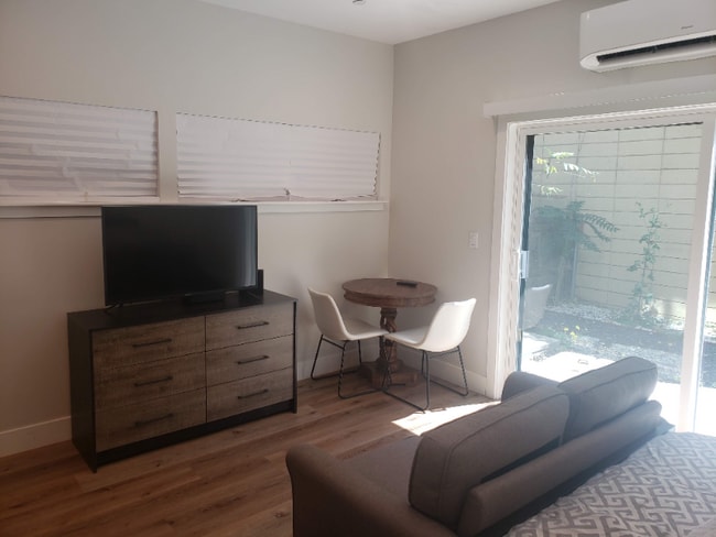 Foto del edificio - 725 19th St