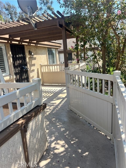 Building Photo - 25652 Rimgate Dr