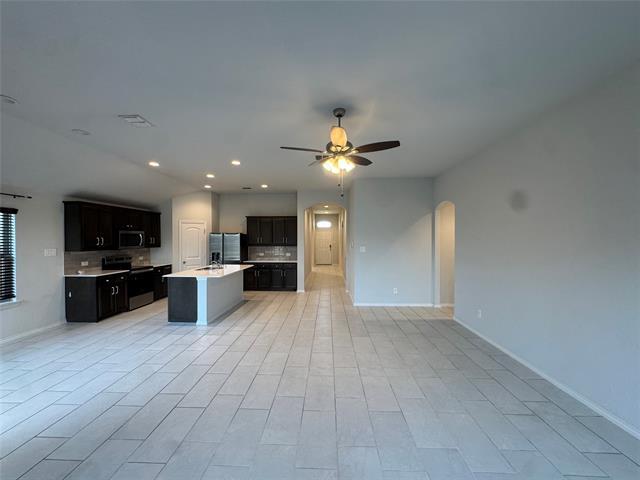 Foto del edificio - 3453 Montego Bay Ln