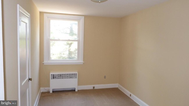 Building Photo - 116 Fairfield Ln