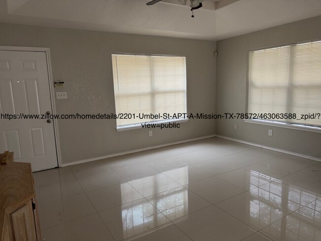 Building Photo - 2201 Umbel St