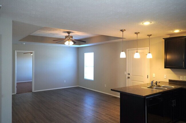 Foto del edificio - 3 Bedroom 2 bathroom home