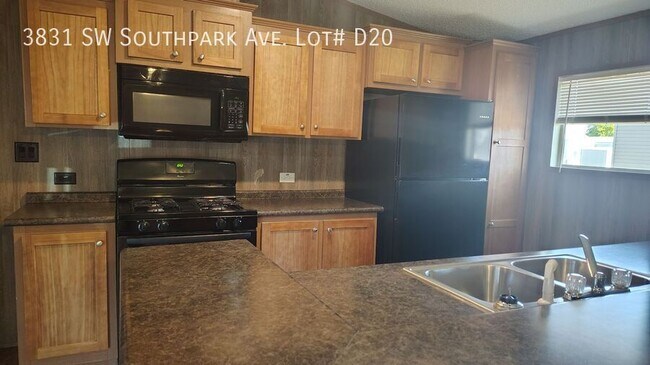 Foto del edificio - 3831 SW South Park Ave