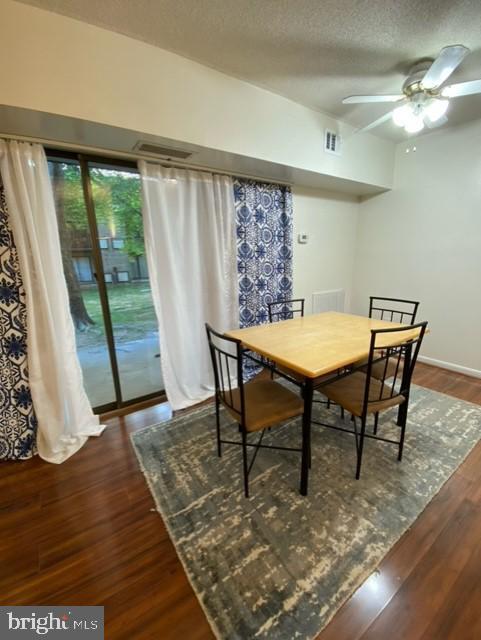 Building Photo - 2236 Castle Rock Square