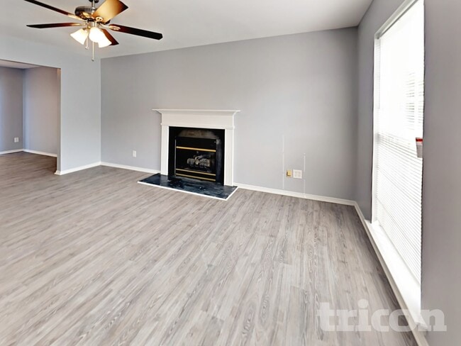 Building Photo - 12435 Shelly Pines Dr