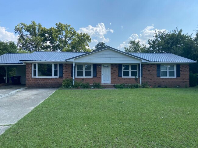 Building Photo - 6611 Carloway Dr