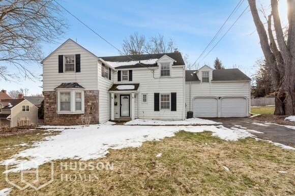 Primary Photo - 190 Canterbury Rd