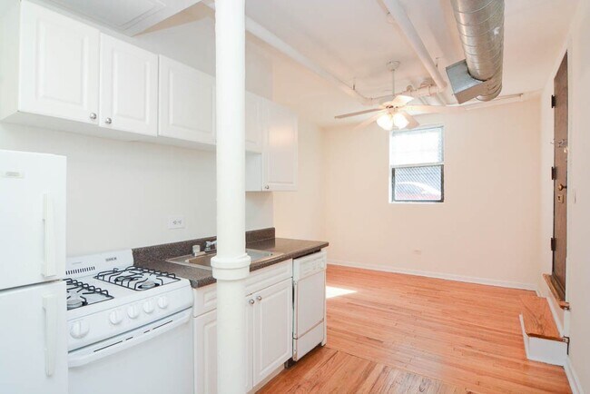 Foto del edificio - 3909 N Janssen Ave