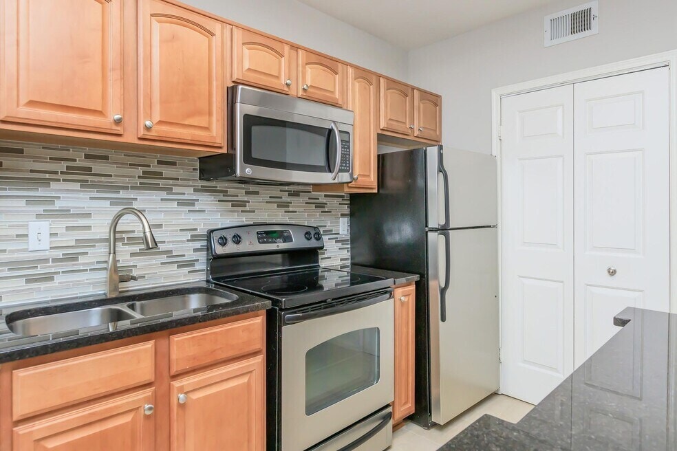 Photo - The Jefferson at Fair Oaks Apartments