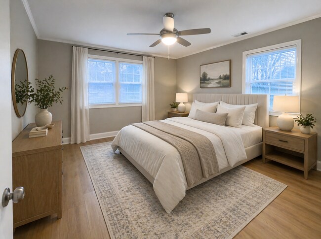 Foto del edificio - Nicely Renovated Duplex Home