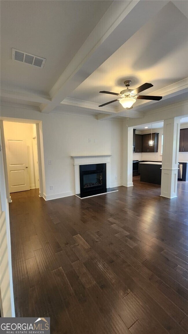 Foto del edificio - 300 Auburn Valley Wy