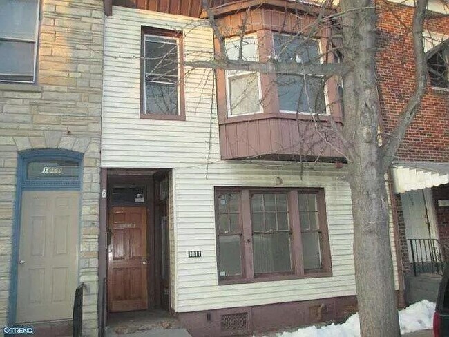 Building Photo - 1011 Walnut St