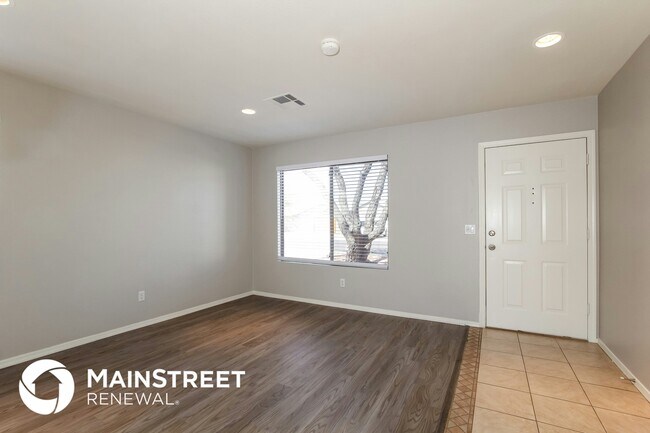 Building Photo - 16724 N 160th Ave