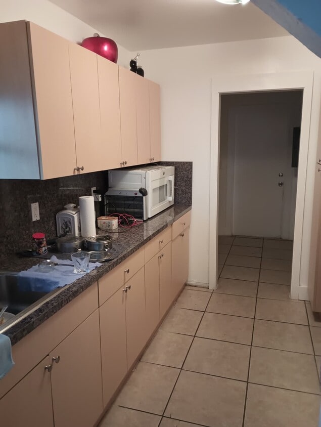 Foto principal - 2905 E 8th Ave