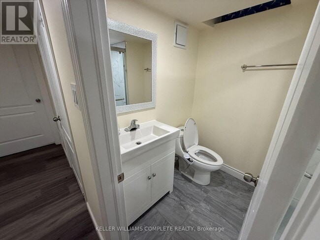 Building Photo - 37 Allegro Dr