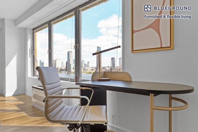 Foto del edificio - 20 Waterside Plaza