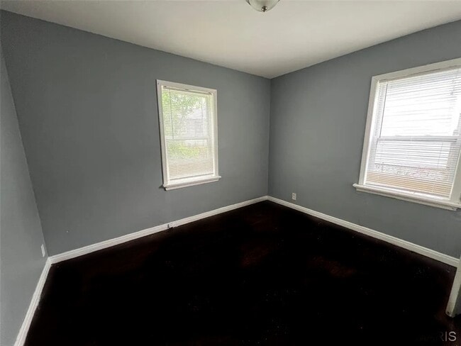 Building Photo - 853 Nassau Dr