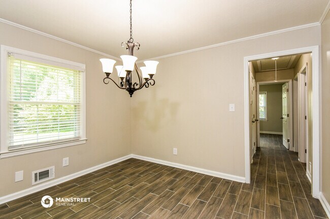 Foto del edificio - 1545 Blue Ridge Dr SW