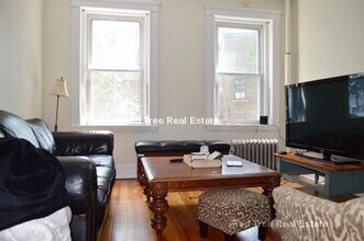 Building Photo - 15 Egremont Rd