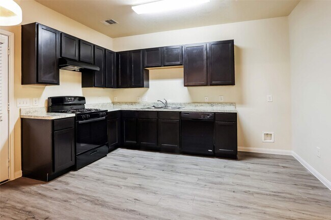 Building Photo - 12119 Pia Drive