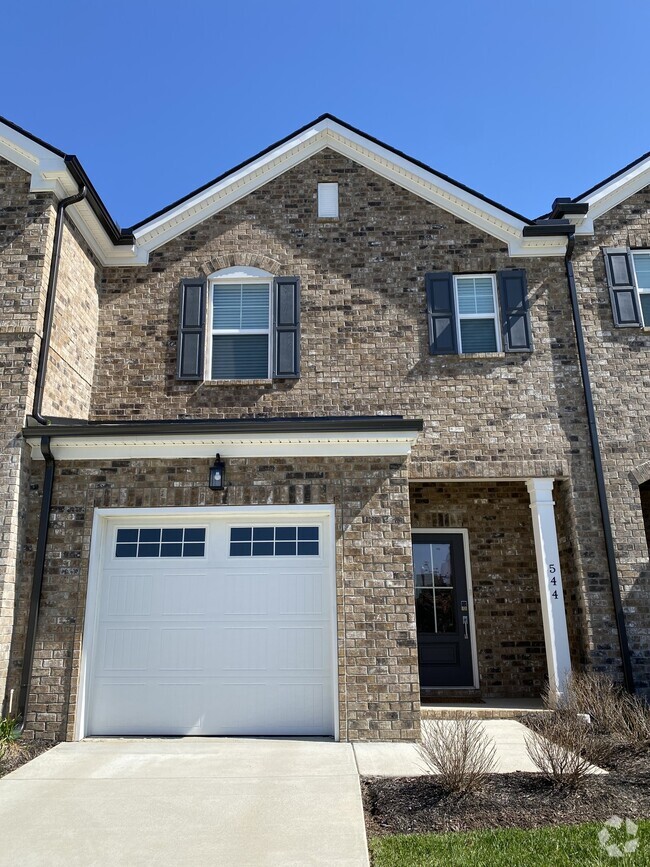 Building Photo - 544 Becks Pl