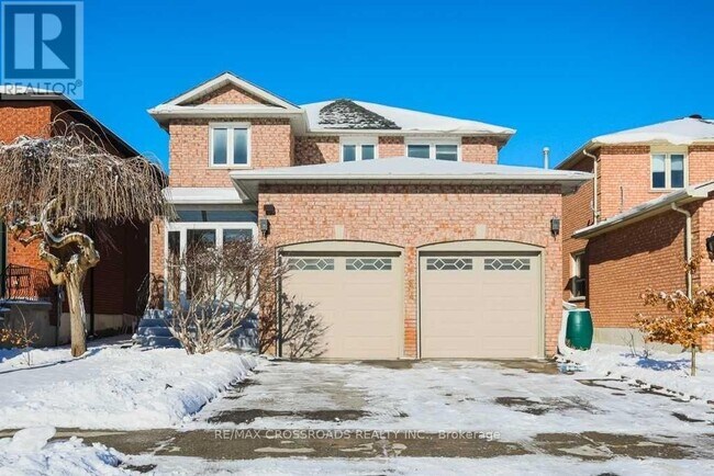 Building Photo - 87 Woodriver St