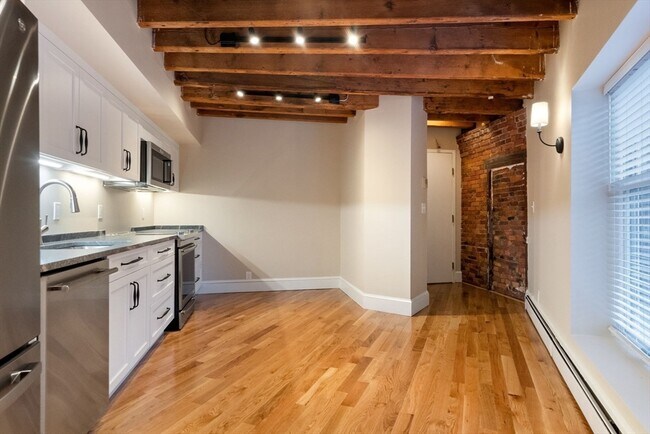 Foto del edificio - 125 Fulton St