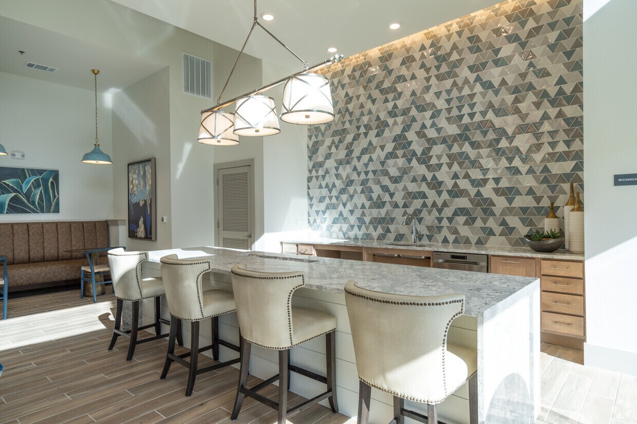 Highbridge at Egret Bay Apartments 1445 S Egret Bay League City, TX