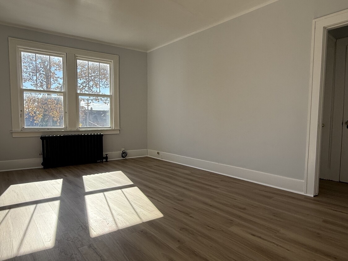 Photo principale - 524 Pitt St W