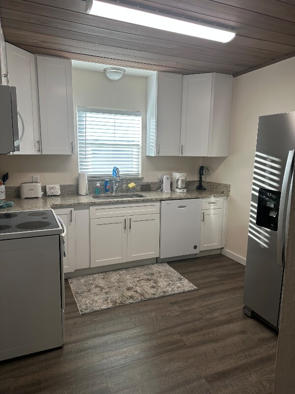 Foto del edificio - 204 E Ave C