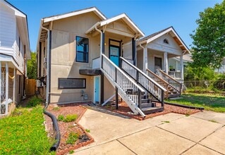 Building Photo - 620 Avenue H