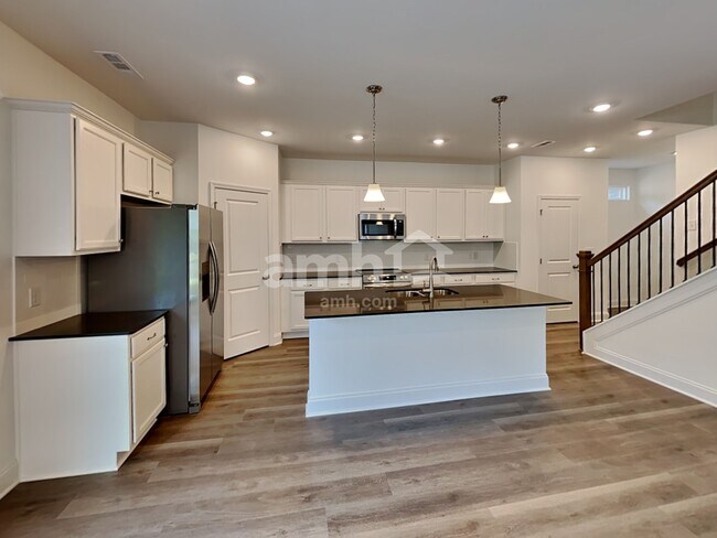 Building Photo - 234 Marin Dr