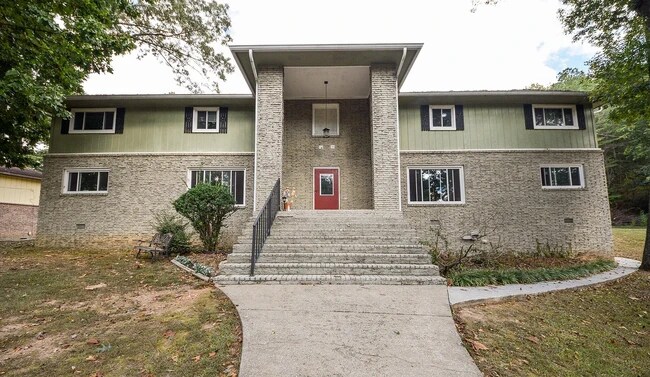 Foto del edificio - 3480 Ridgeway Ct NW