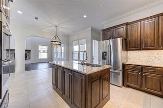 Building Photo - 2422 Camden Creek Ln